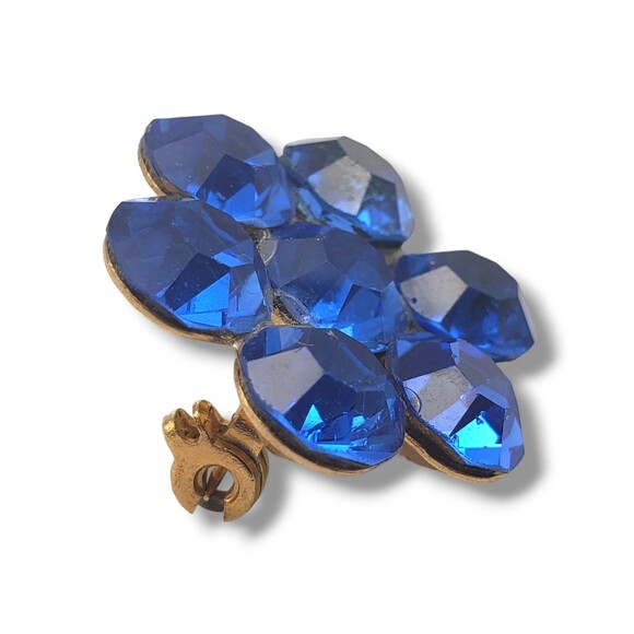 Vintage Gold Tone Cobalt Blue Rhinestone Flower Cluster Brooch Pin Small - Picture 3 of 6